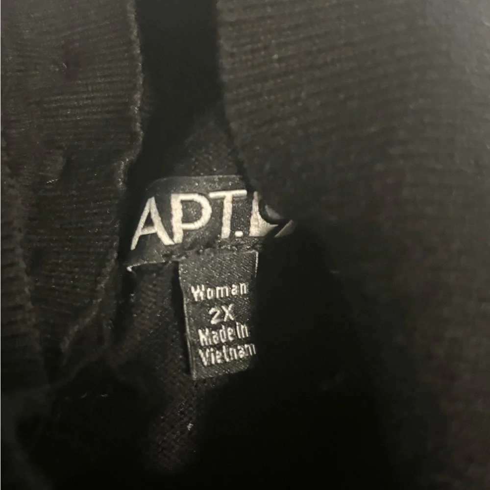 Apt. 9 women’s apt